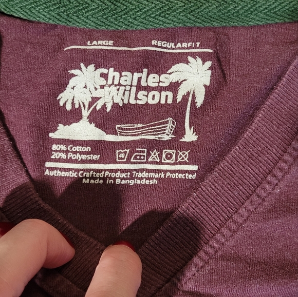 Charlie's Wilson - Red T-Shirt - Size Large - Picture 2 of 3